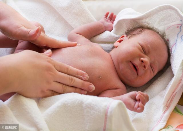 你是否也踩了母乳的坑？宝宝经常肠绞痛？聪明有心的妈妈这样做！