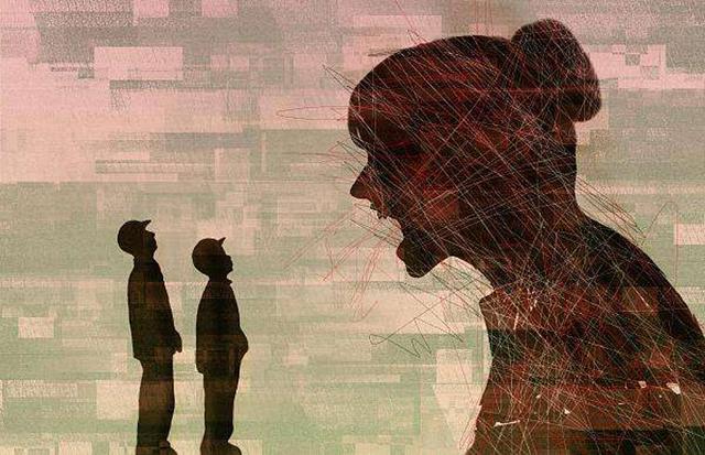脾气暴躁的妈妈，多半就是爸爸“成就”的，网友：还真是