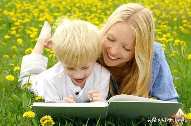 4岁的孩子一年读完400本书是如何做到的？