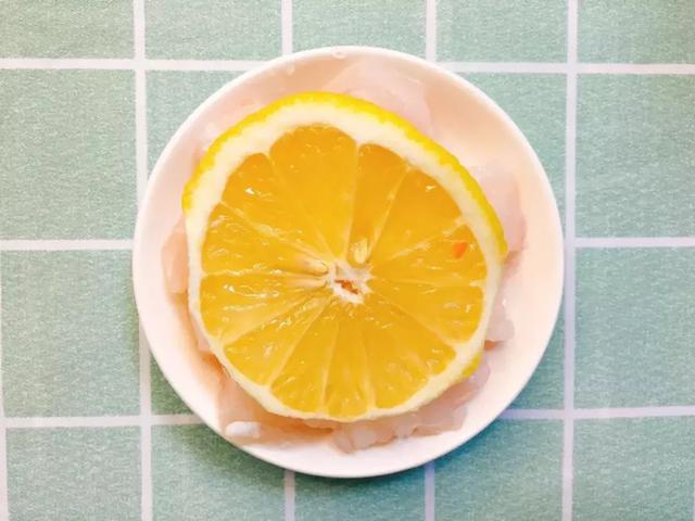 春意盎然，给宝宝来一份好看又补钙的辅食吧！