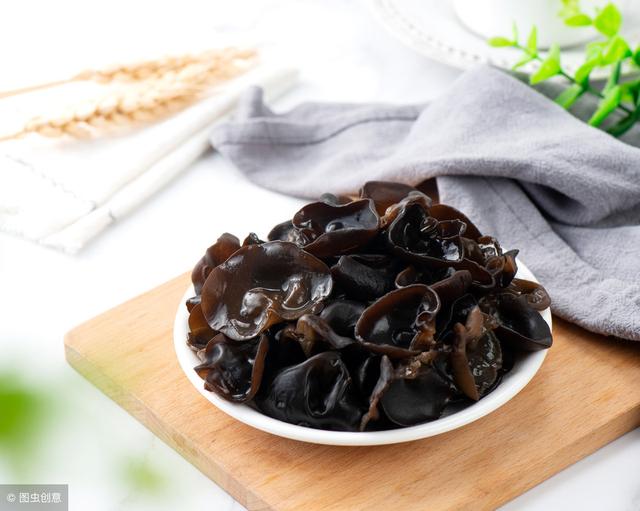 含铁量是猪肝的7倍，这种蔬菜润肺补铁补维生素，你给宝宝吃了么