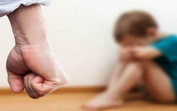 这四种爸爸，很难跟孩子培养亲密父子关系，别再埋怨孩子跟妈妈亲