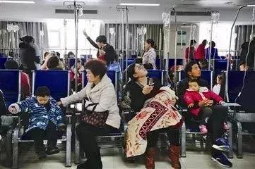 宝宝穿衣搭配好，春天出游没烦恼