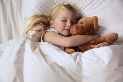 超六成儿童睡眠不足8小时，专家：睡眠障碍是主要原因