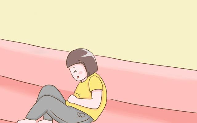 宝宝睡觉有这些动作，可能是缺钙，3个隐藏危害父母要知道