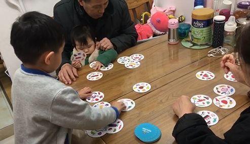 二十几块的玩具能让娃玩3个月？是的，10万娃已经玩疯了