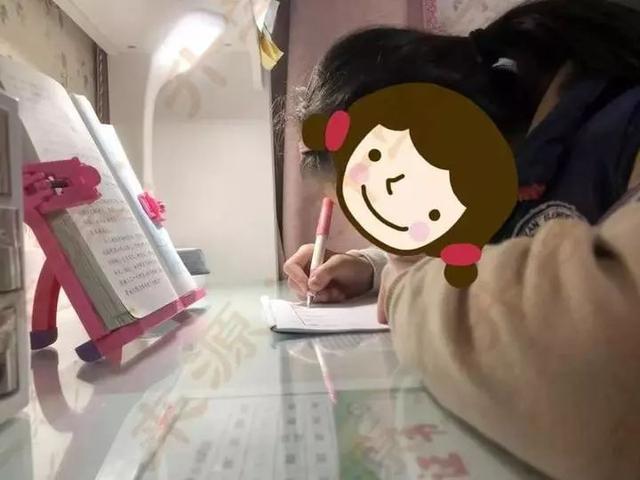 杭州家长最近全在晒“偷拍照”！