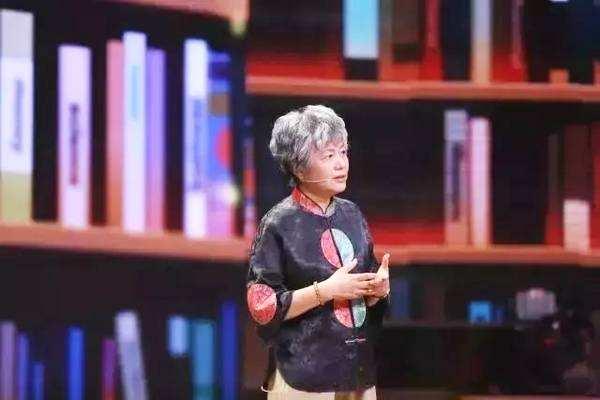 李玫瑾：养育孩子要“恩在前，威在后”