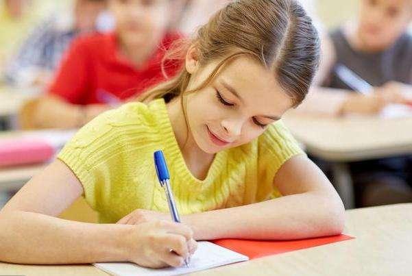 孩子有这种“烦人”表现，其实是智商高的信号，家长别急着打压