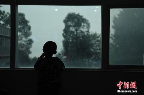 产后抑郁患者：“我真的不配做母亲吗？”