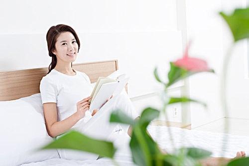 产后30天之内，最好别让这几类人探望产妇，对身体恢复没好处