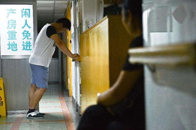 42岁妈妈不听医生劝阻，产子一年后离世，这种特点女性不建议生娃
