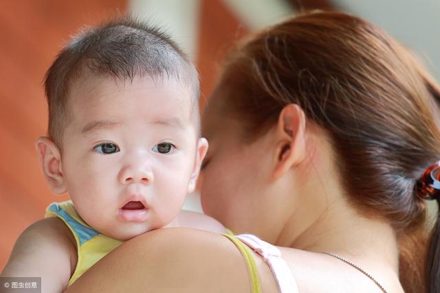 孩子受欺负，该不该还手？孩子手善怎么教育？来看这个建议…