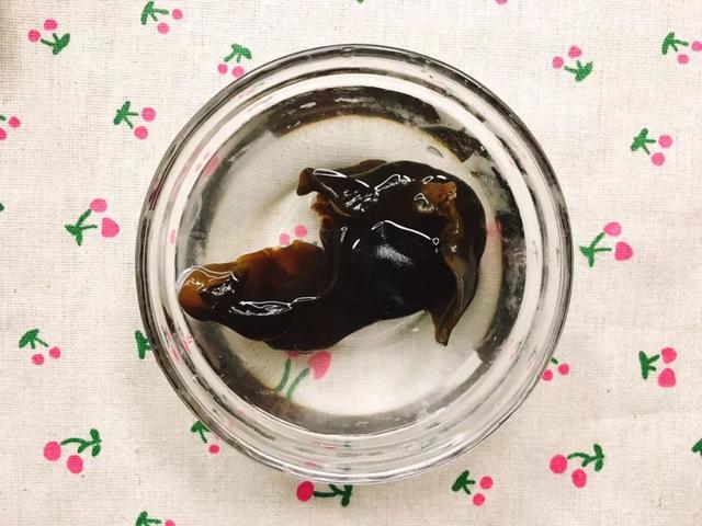 宝宝贫血怎么办？10分钟搞定一道补铁又美味的辅食