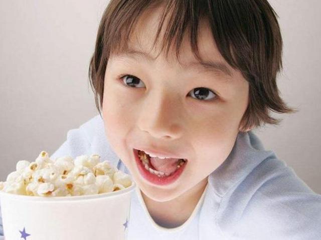 孩子脾胃弱常失和，不是身体不好，这几种饮食习惯导致的