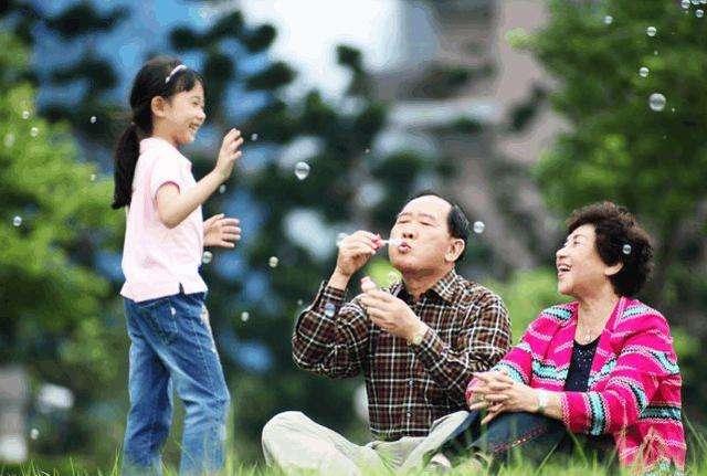 为什么现在老人都不想带孩子，这些原因真的很现实，老人也不容易