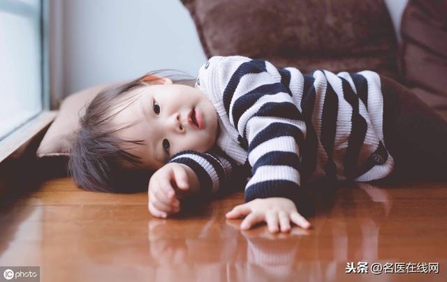 孩子经常突然发呆，可能是癫痫！这些细节家长千万别忽视