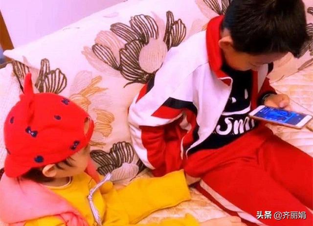 宝宝的哪些行为让你觉得很暖心？看看网友怎么说