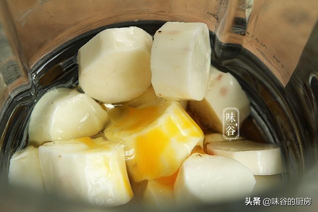 这道糕点孩子要常吃，不用发酵打发，松软香甜，健脾养胃又好消化