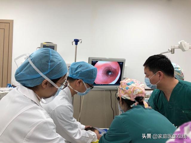 危机：2岁女童误吞硬币！家长需学的急救常识，医生说给你听