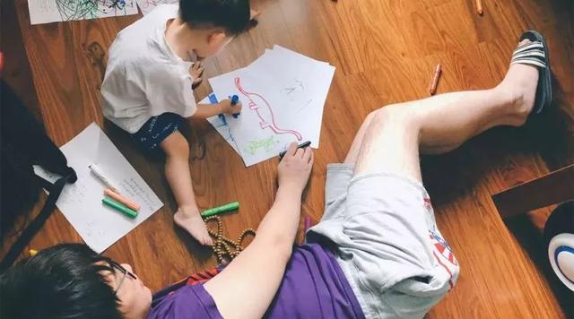 学会这几招，孩子的绘画启蒙在家就能做！