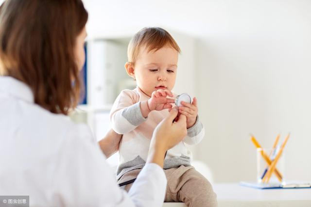 孩子身上有这3种症状时，多半是因为缺钙了，别耽误孩子长高个