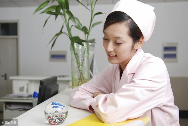 春天宝宝易过敏，妈妈从3个方面预防孩子过敏，宝宝不生病长得高