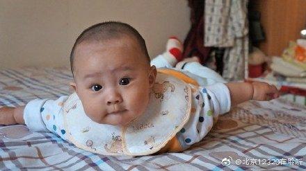注意啦！6月龄以内的婴儿水不能多喝