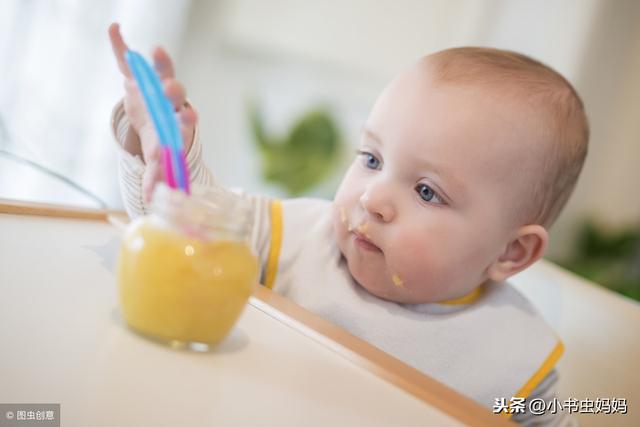 新手妈妈如何给宝宝添加辅食？这些实用方法和注意事项，你知道吗