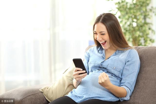 孕妇玩手机影响胎儿发育？正确使用手机，孕妈妈整个孕期放宽心