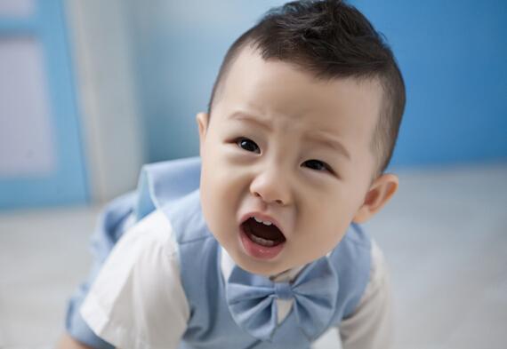 这样给孩子立规矩，孩子少哭闹，爸妈也省心！