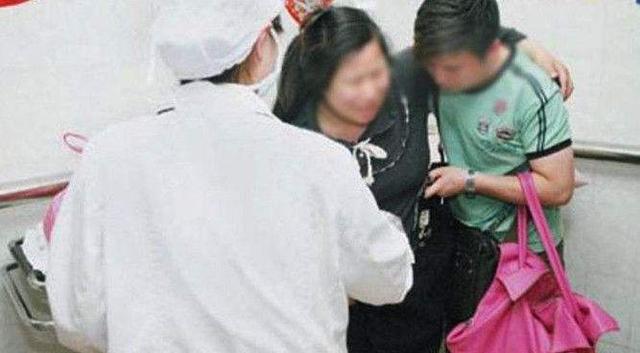 产后四个月，又被查出三个月身孕，孩子出生后全家乱作一团