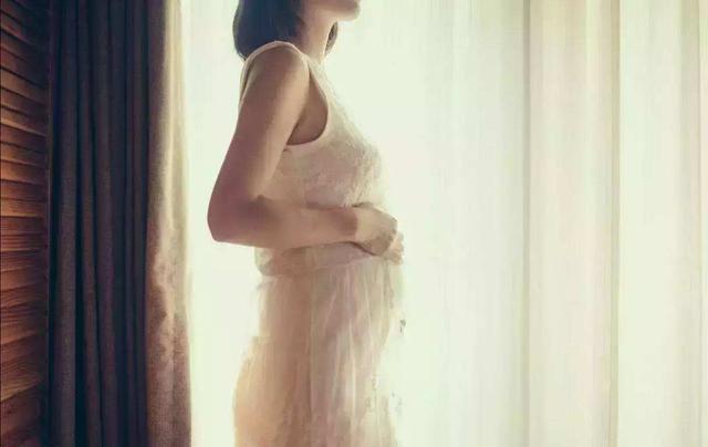 早生孩子早享福？这可不一定，在这个年龄生育，才能从容不迫