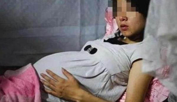 孕妈顺利产下7斤健康男宝宝,全家却抱头痛哭,护士也忍不住泪奔