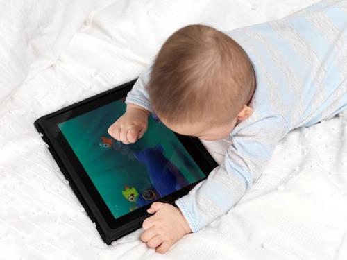 世卫新指南：幼儿每日看电子屏幕时间不能超1小时