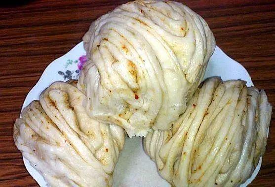 春季，多给孩子做这面食，钙量是牛奶的4倍，孩子吃了一个又一个