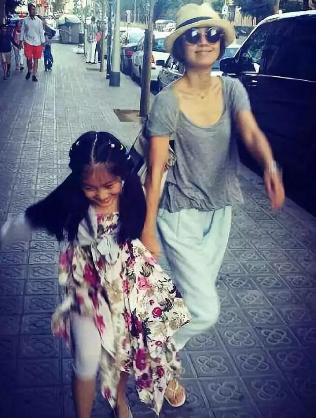 马伊琍后悔让女儿“太乖”：懂事的人生太委屈！