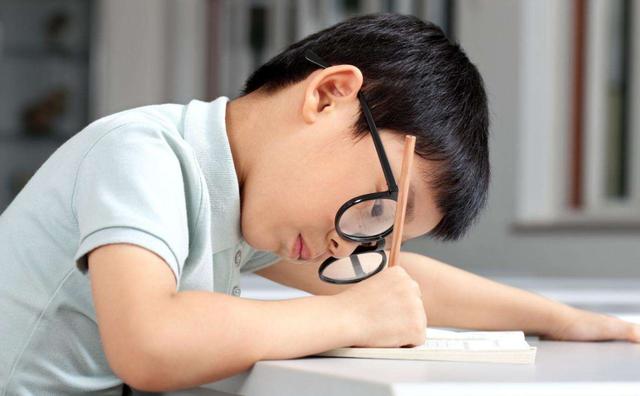 30年后有大出息的孩子，据说都有这些优点，你家孩子中了吗？