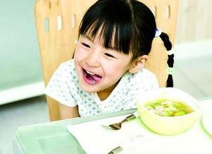 告诫家长：娃不满3岁，3种饭别碰，容易积食伤脾胃，家长别不在乎