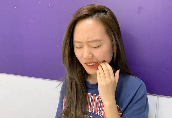 拔下来的龋齿，给孩子做反面教材，孩子主动去刷牙
