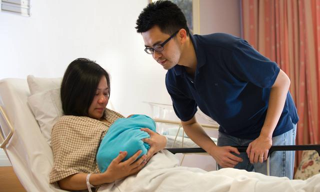 如何护理新生宝宝？新手爸妈一定要了解的7件事