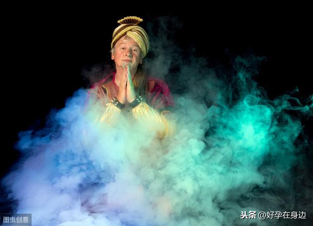 宝宝对着空气说话-“看不见的好朋友”