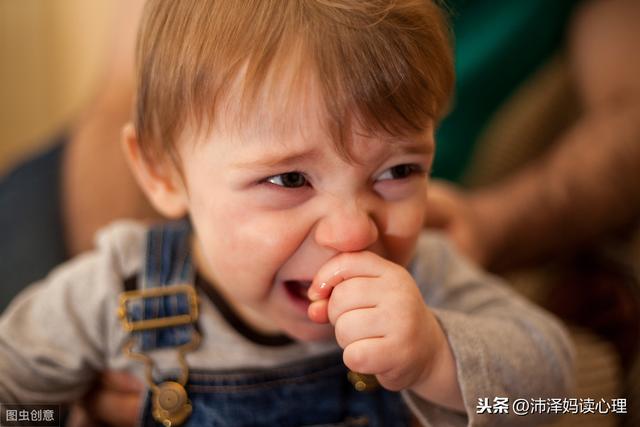 为啥不让玩手机，孩子就自残、跳楼？因为你对孩子说“不”太晚了