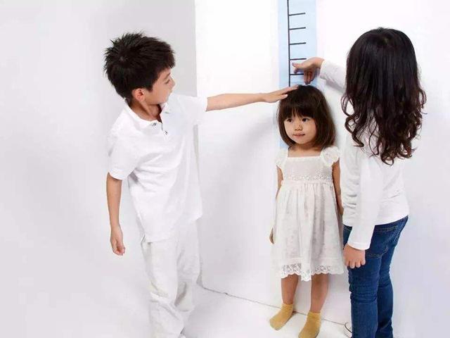 孩子没长高要怪家长吗？一些导致孩子长不高错误的做法你有吗？