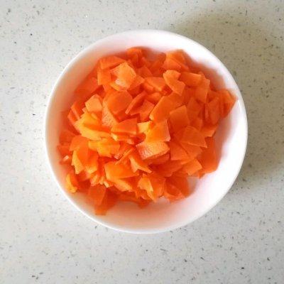 12M+胡萝卜炒香菇：宝宝辅食营养食谱菜谱