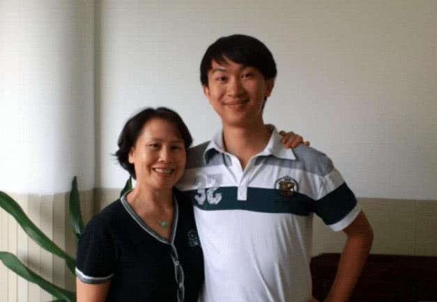 一般有出息的孩子，母亲都普遍有这3个共同特点