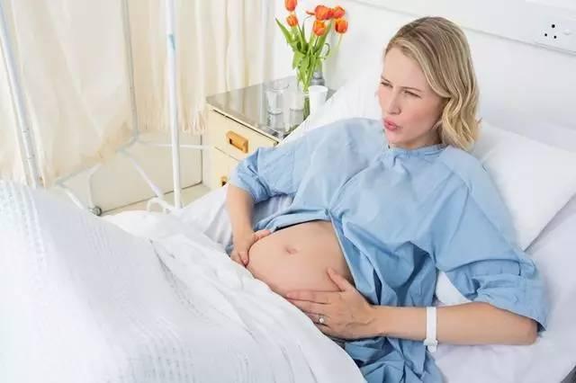 生孩子先见红是好事？想不到先见红好处多多，比先破水幸运