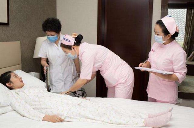 产后坐月子的七项准则，想要身体恢复得好，产妇自己要上心