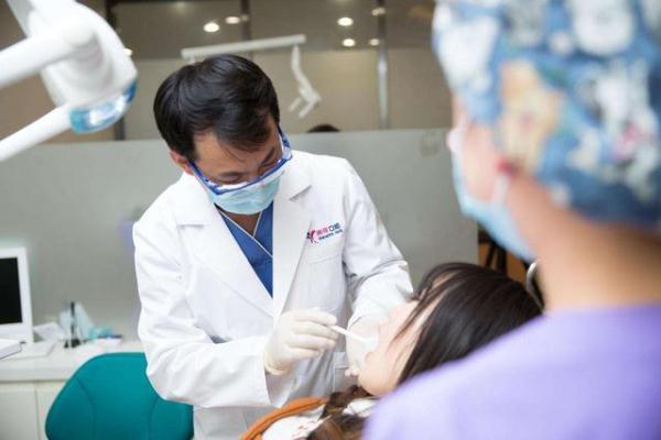 孕期身体自查：符合2条以上，说明准妈妈该注意口腔健康了
