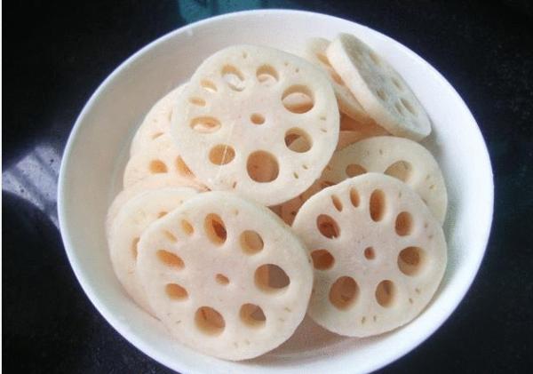 怀孕后, 孕妇可以吃这四种“食物”, 这有助于生出“高面值”的宝宝